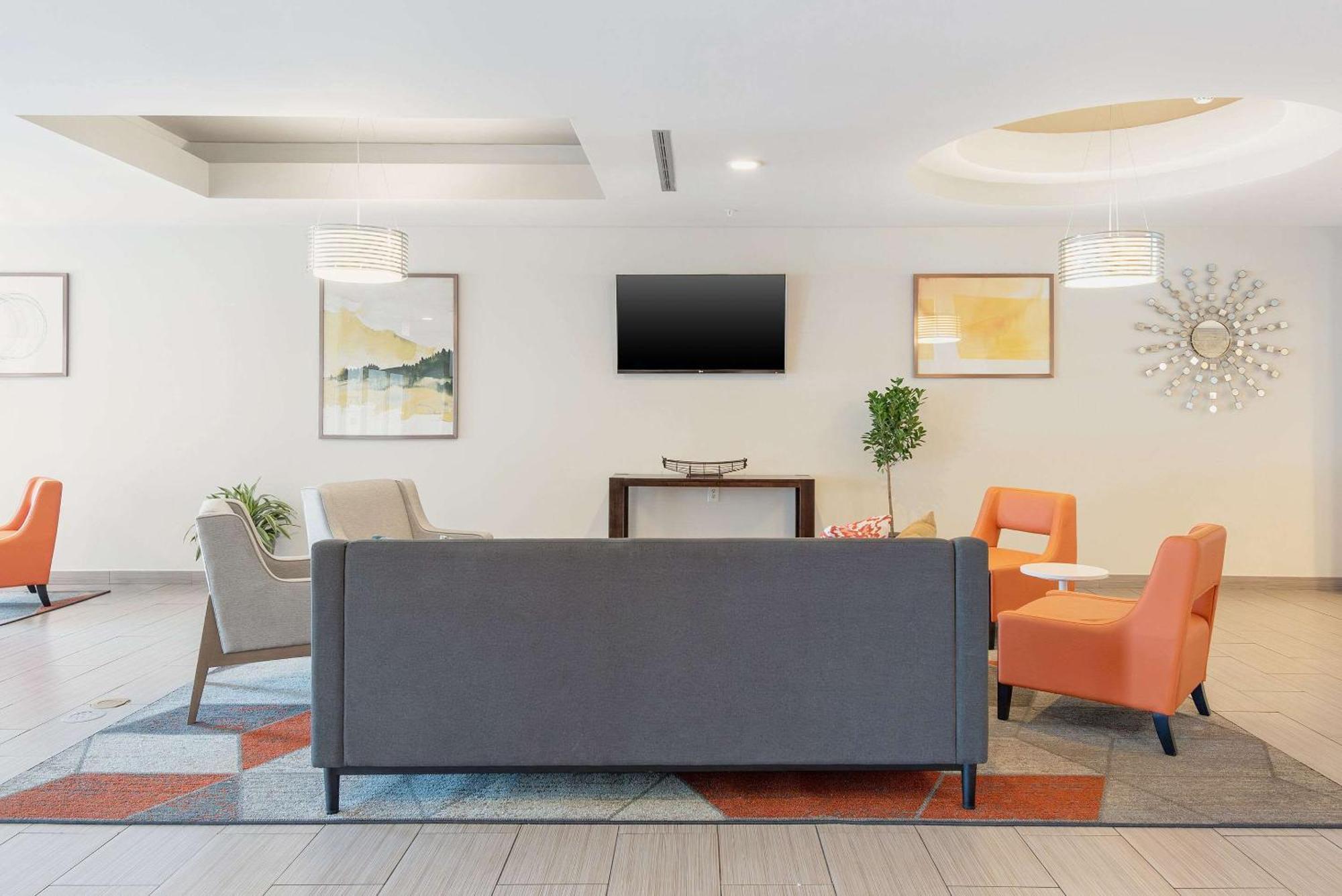Comfort Suites Denham Springs Ngoại thất bức ảnh
